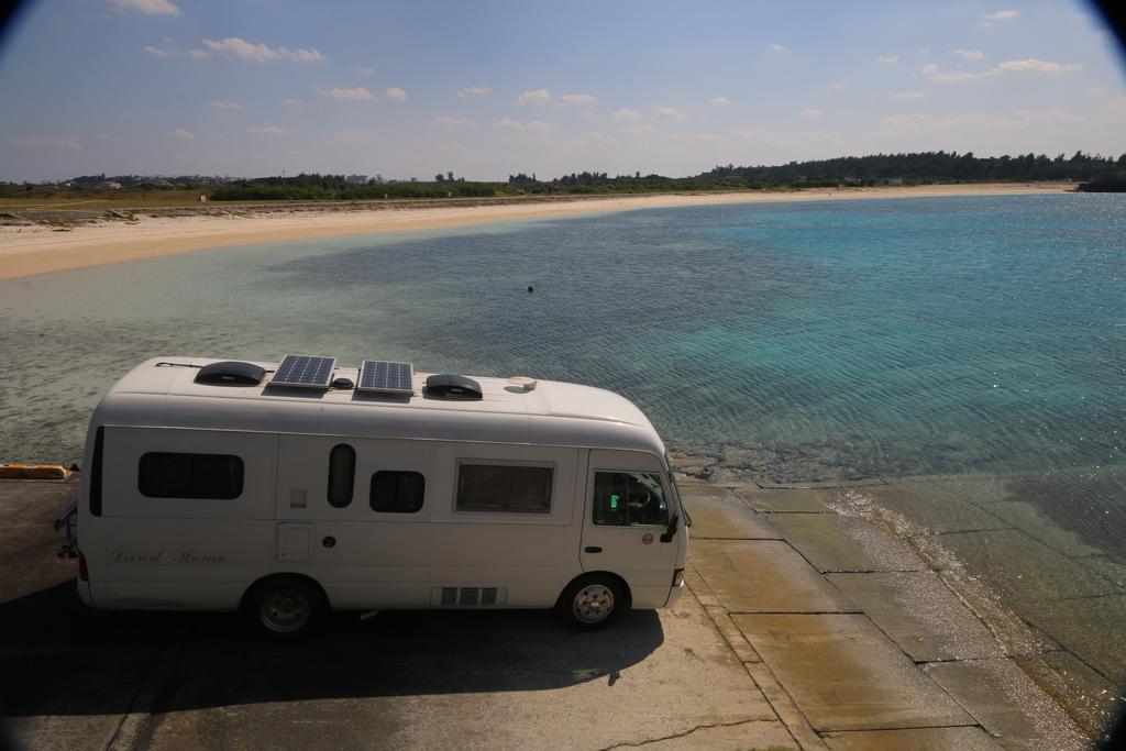 Hôtel Kukuru Camping à Miyakojima  Extérieur photo