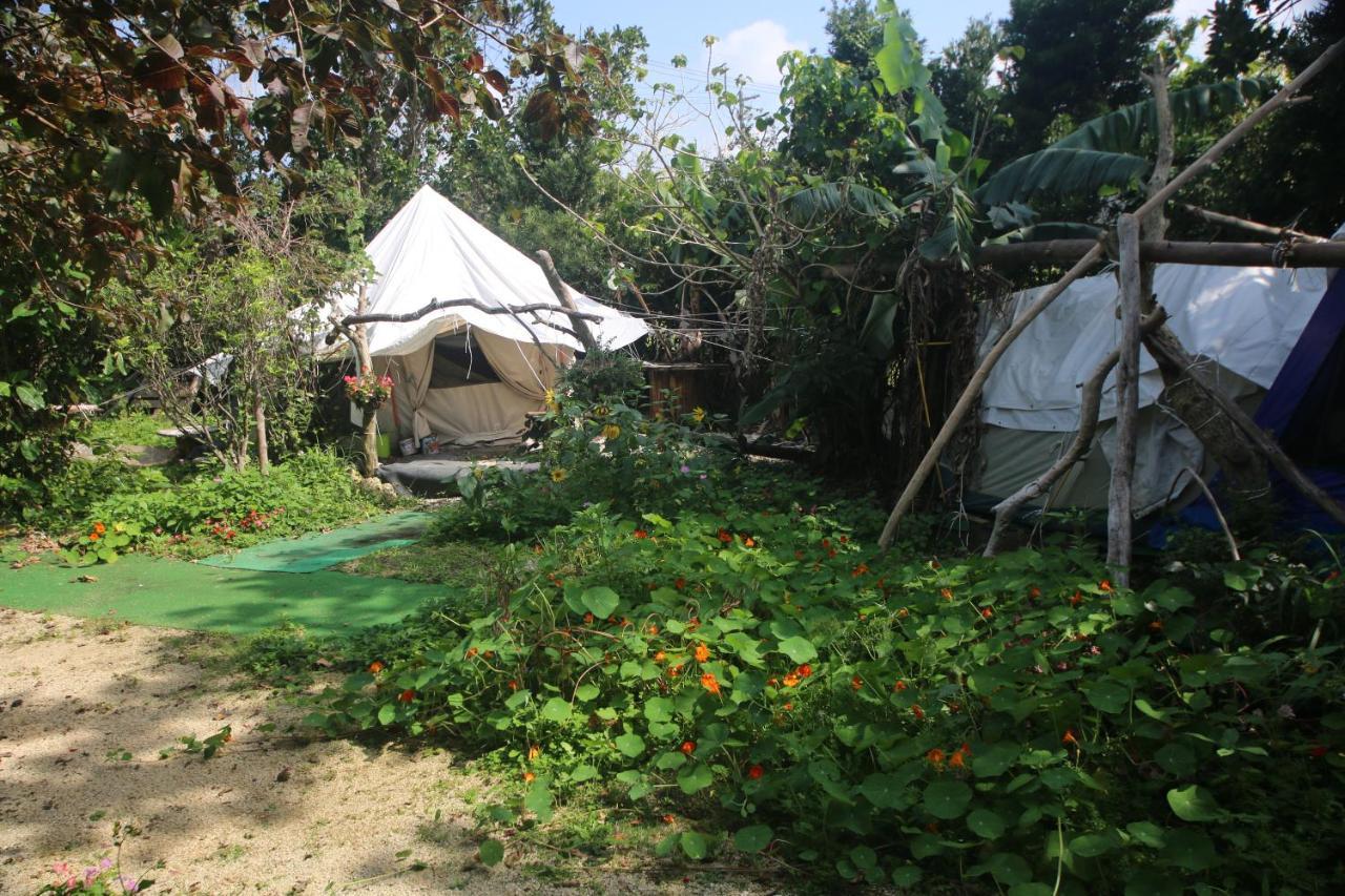 Hôtel Kukuru Camping à Miyakojima  Extérieur photo